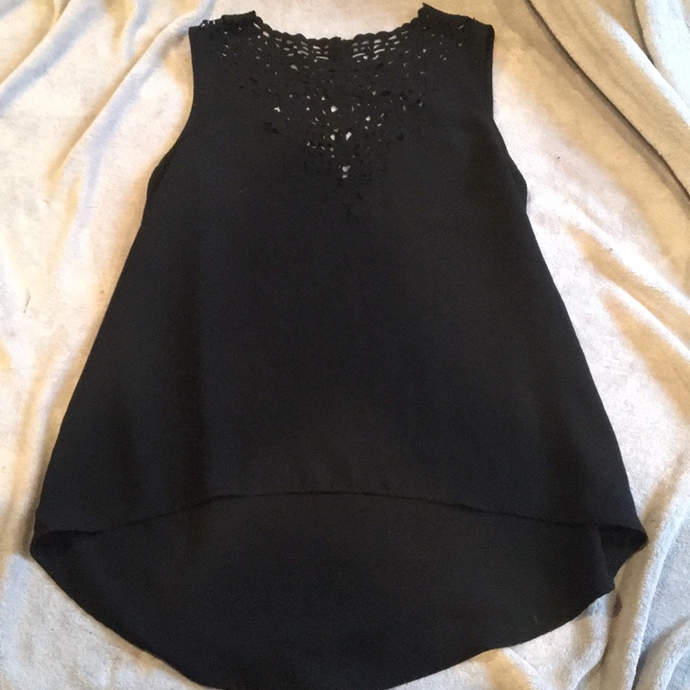 High low black tank top